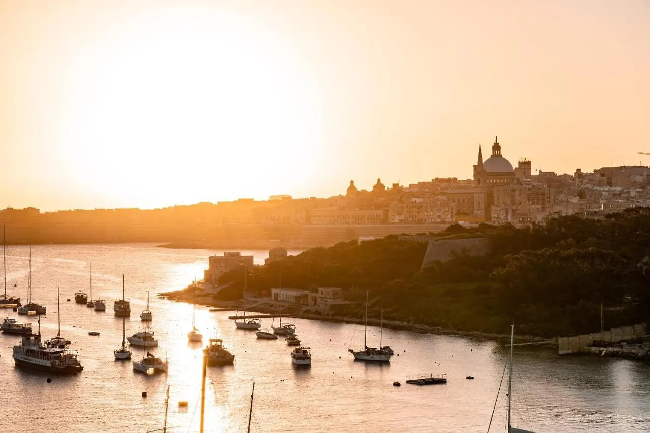 Hotel Argento San Ġiljan