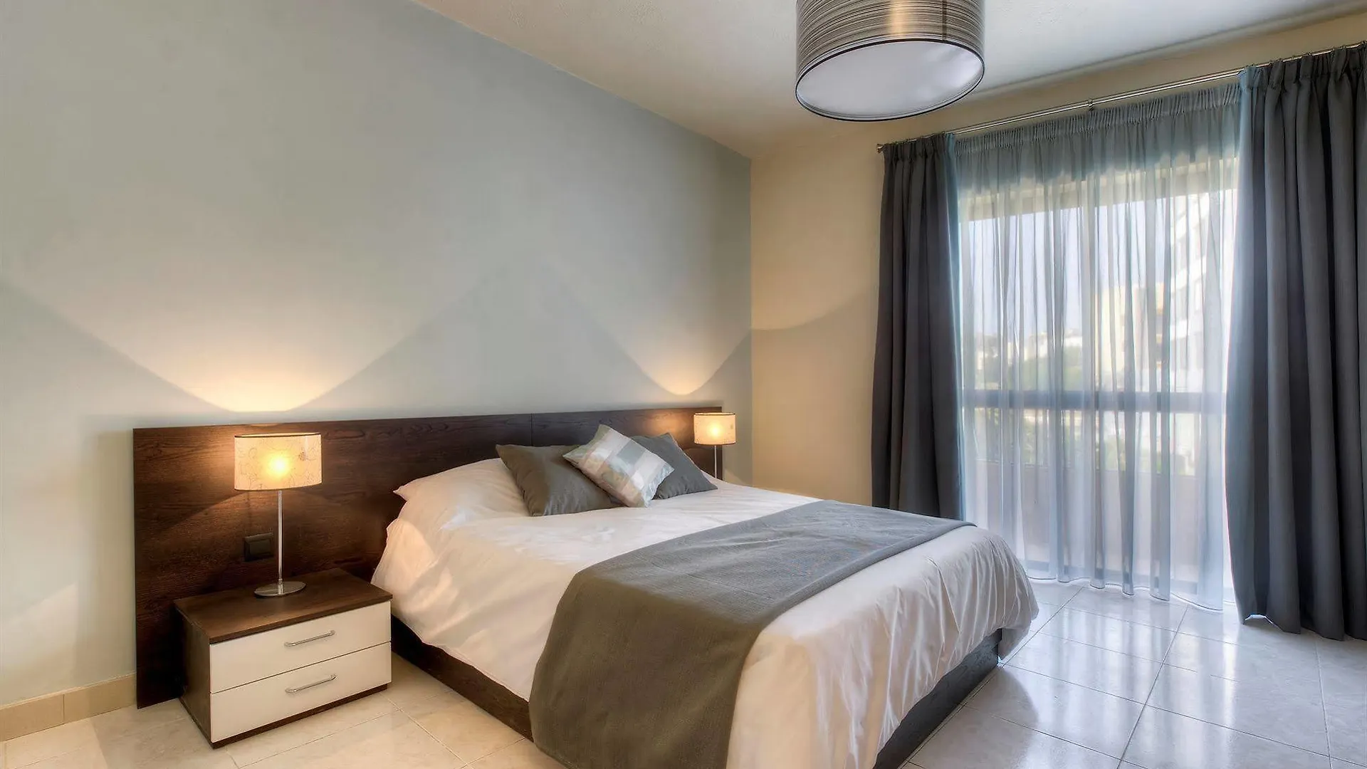 Hotel Argento San Ġiljan